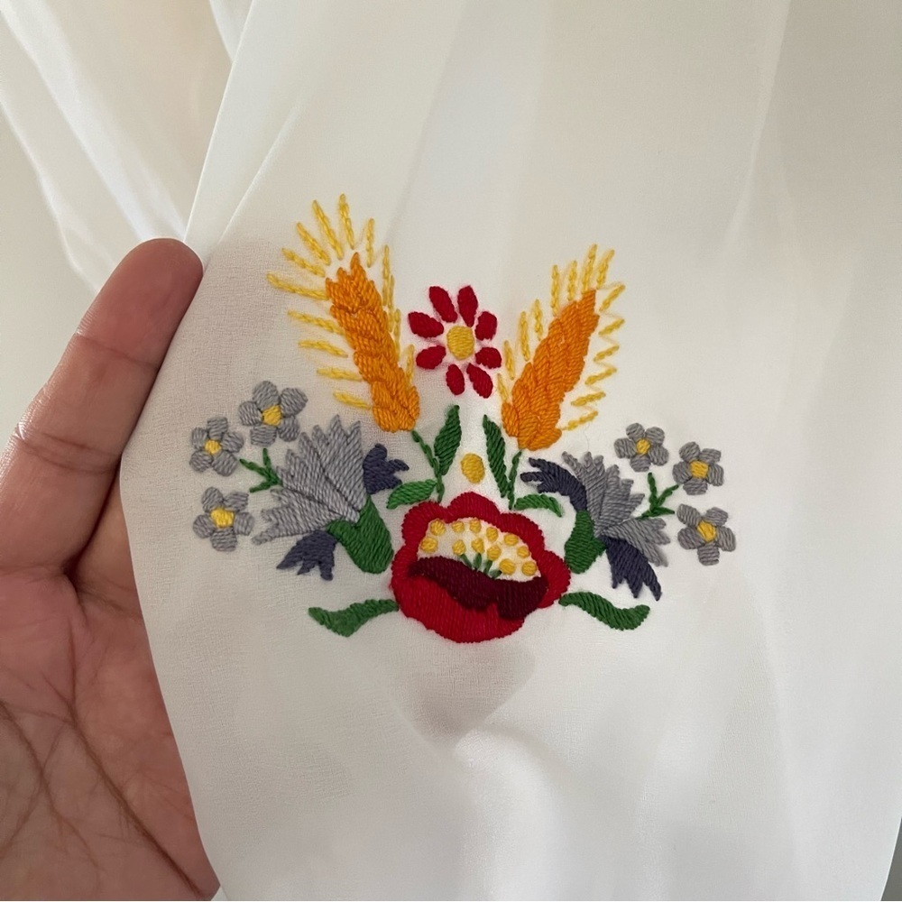 Cottagecore Vintage 70’s Hungarian embroidered peasant top size 46 deadstock - Picture 3 of 8